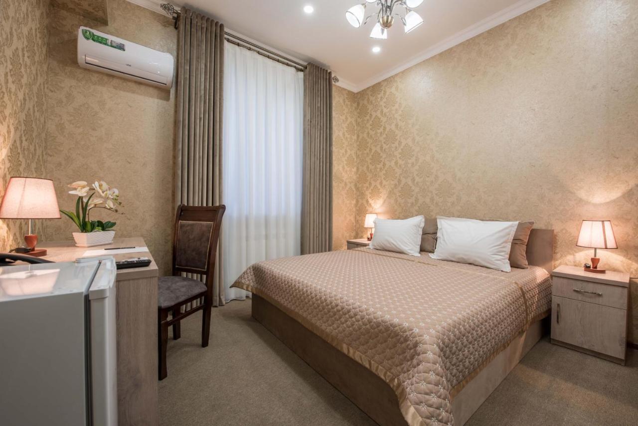 Huzur Hotel Tashkent Exterior foto